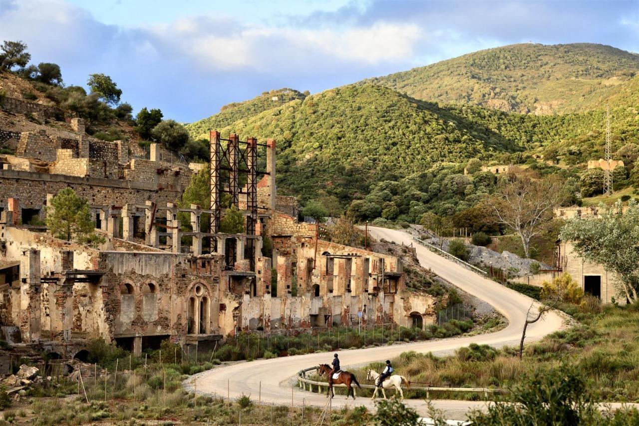 Appartamento In Casa Con Cortili Ad Arbus - Sardegna Luaran gambar